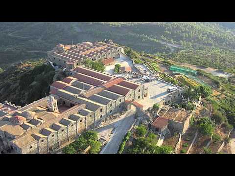 VIDEO: The Mountain of the Cross – Stavrovouni Monastery – Σταυροβούνι