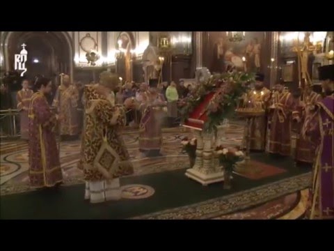 VIDEO: Orthodox Patriarch of Moscow celebrates Cross-bowing Sunday